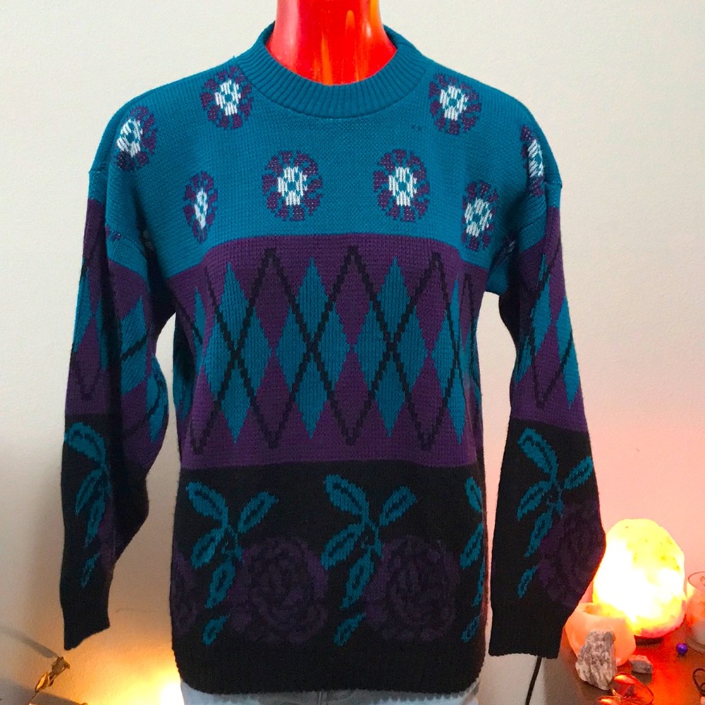 VINTAGE Kawaii 🎀 Cabin Creek Sweater